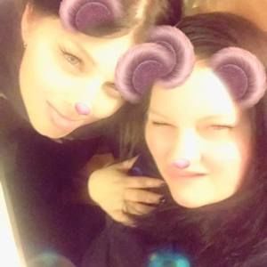 Meet your Posher, Stephanie